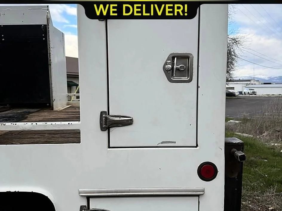 Used 2005 White Sterling ACTERRA image 19
