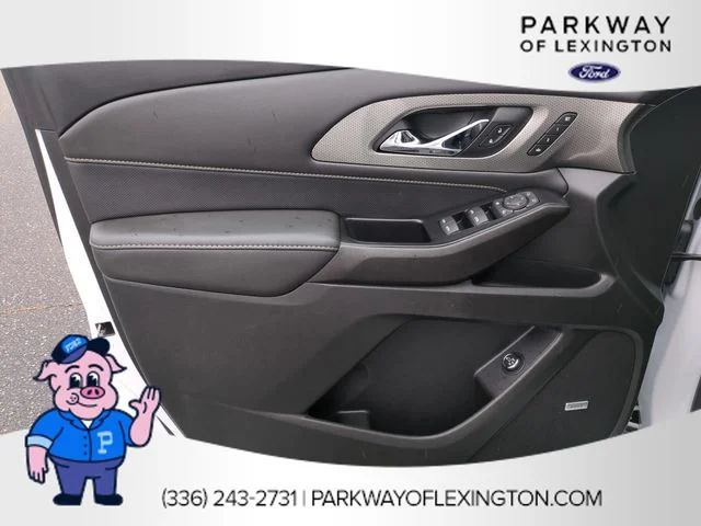Used 2023 White Chevrolet Premier image 12