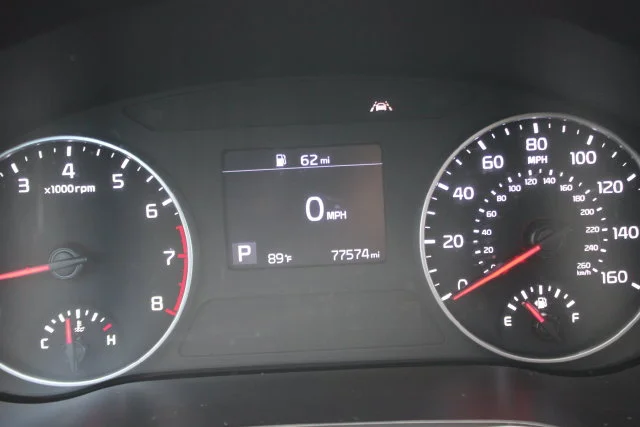 Used 2022 Gray Kia EX image 18