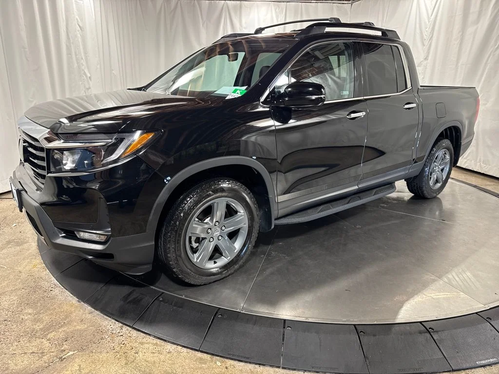 2023 Honda Ridgeline RTL-E AWD's photo