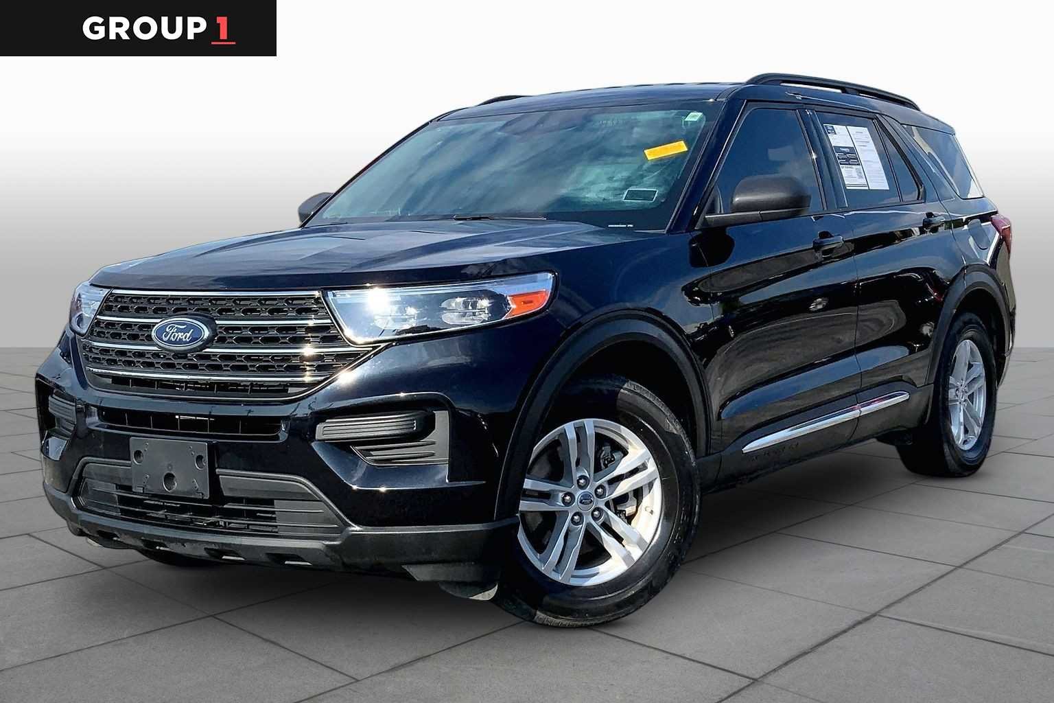 2023 Ford Explorer XLT RWD's photo