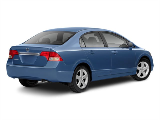 Used 2010  Honda LX-S image 2