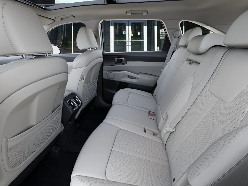 New 2026 Wolf Gray Kia S image 18