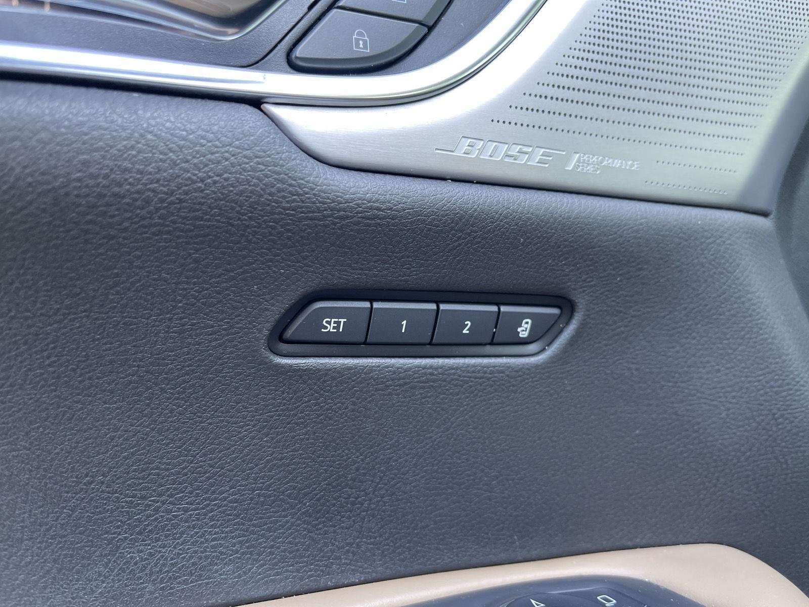 Used 2020 CRYSTAL WHITE TRICOAT Cadillac AWD Sport image 18