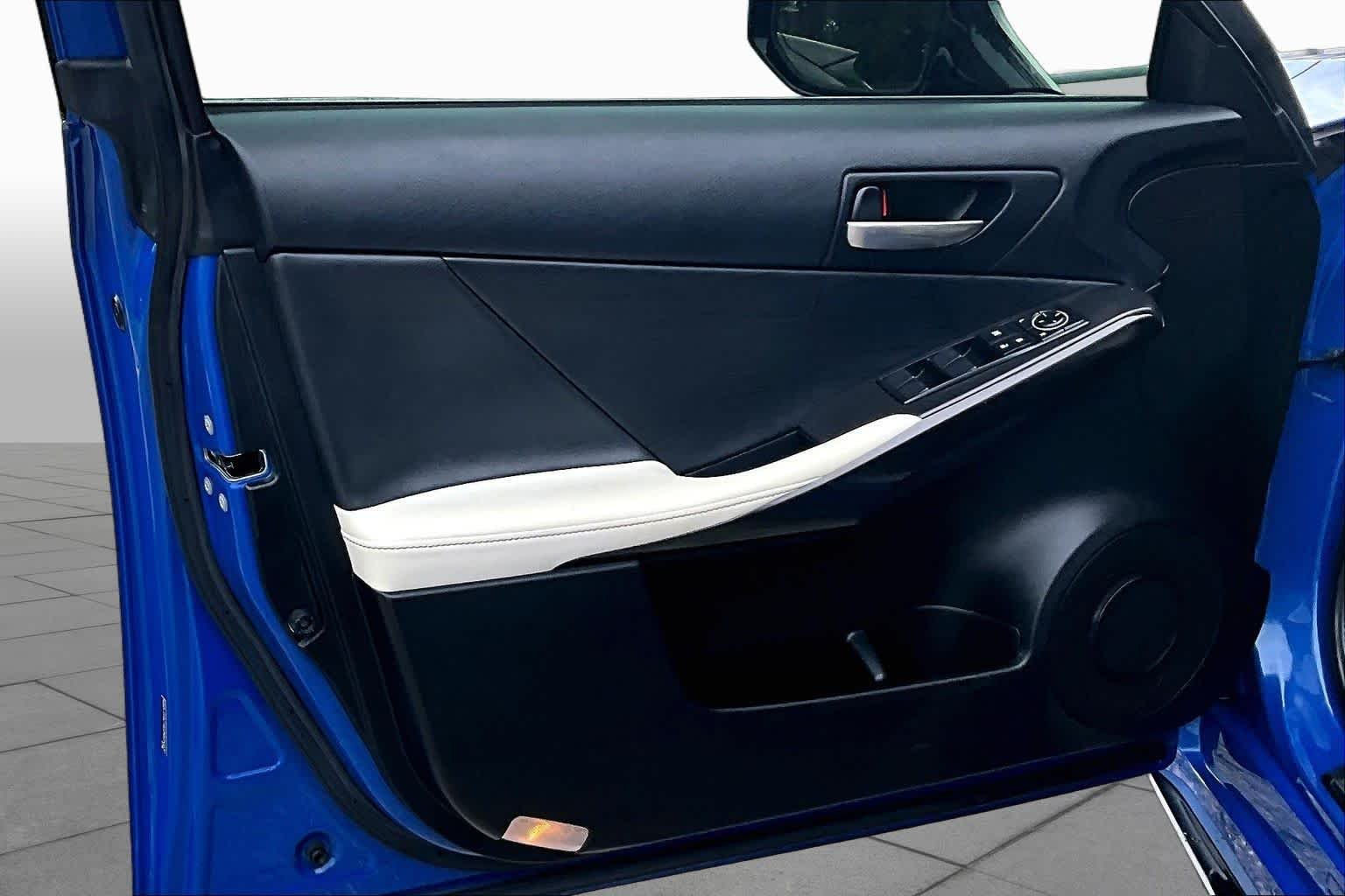 Certified Used 2022 Grecian Water Lexus F SPORT image 26