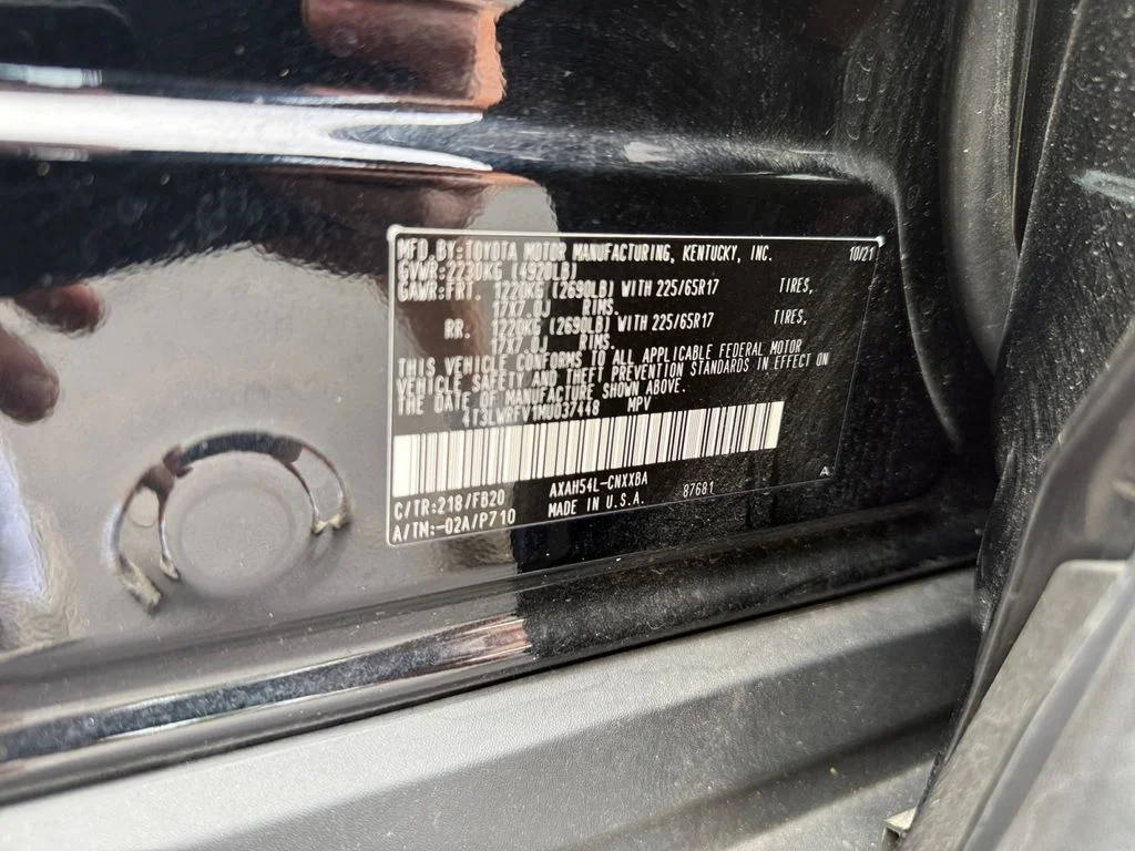 Used 2021 Midnight Black Metallic Toyota LE image 25