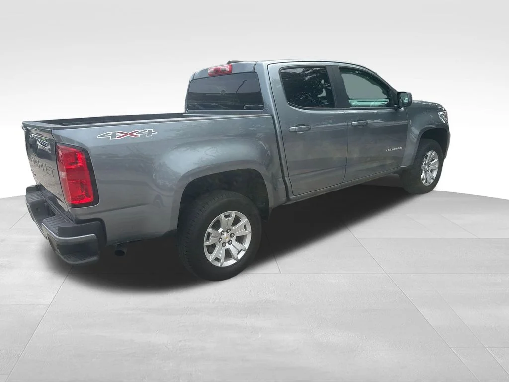 Used 2022 Gray Chevrolet LT image 23