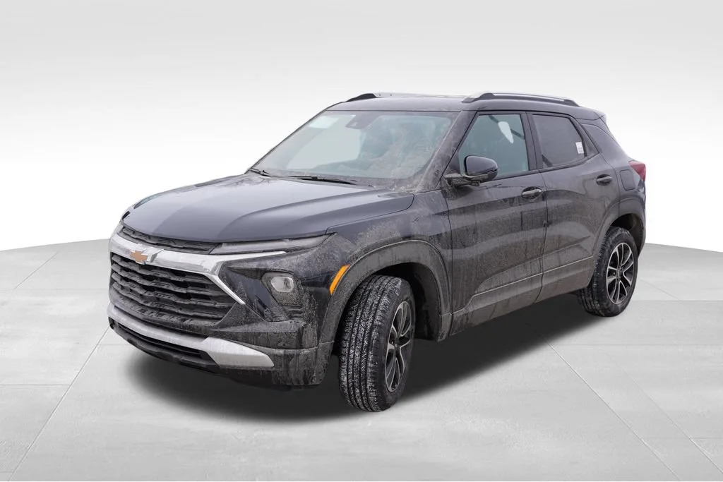 New 2026 Mosaic Black Metallic Chevrolet LT image 8