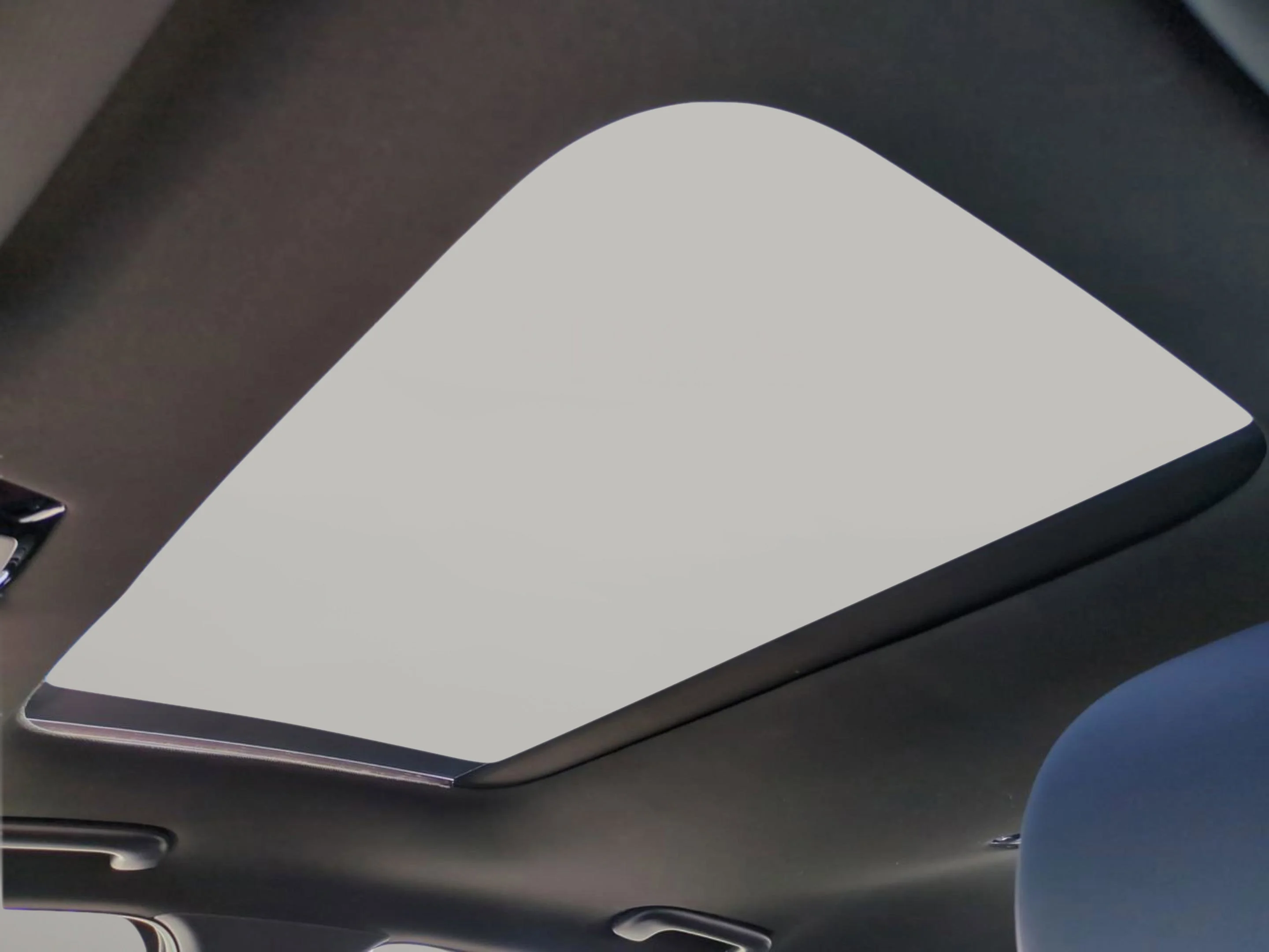New 2026 Snow White Pearl Kia GT-Line image 25