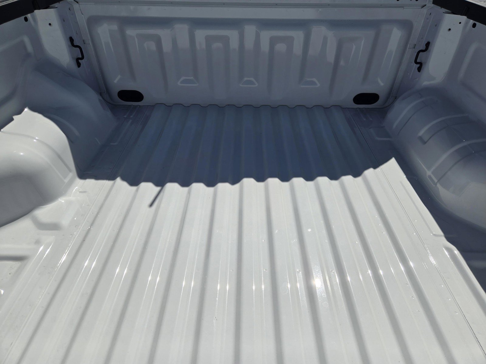 New 2026 Oxford White Ford Lariat® image 15