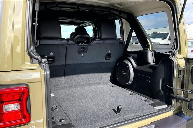 New 2026 Jeep Wrangler Sahara 4D Sport Utility