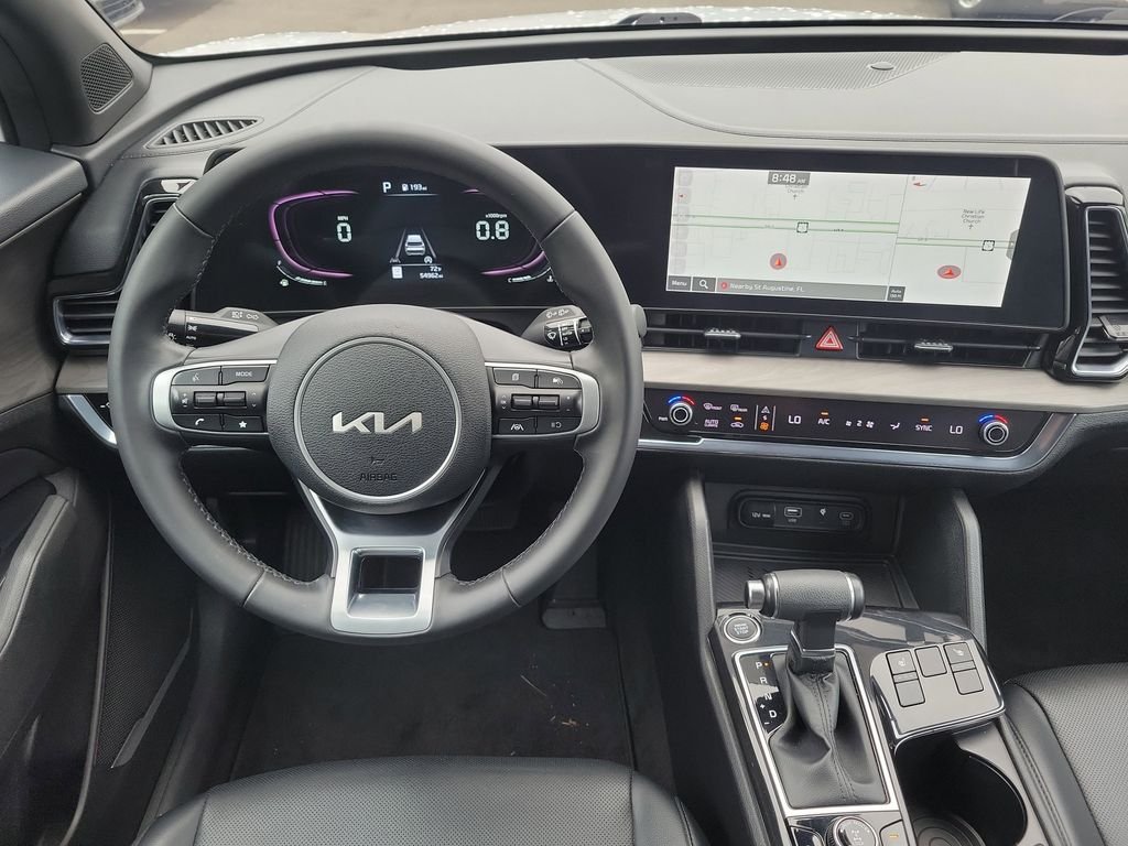 Used 2023 White Kia X-Line image 18