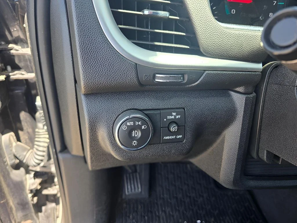 Used 2014 Tungsten Metallic Chevrolet LT image 17