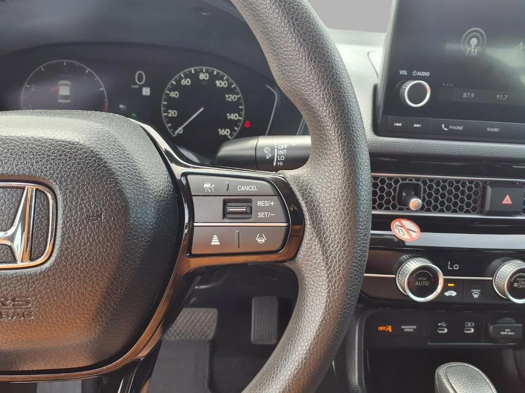 Used 2025 Silver Honda LX image 13