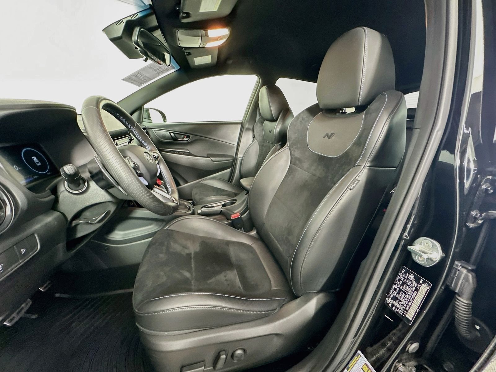 Used 2023 Ultra Black Hyundai Base image 21