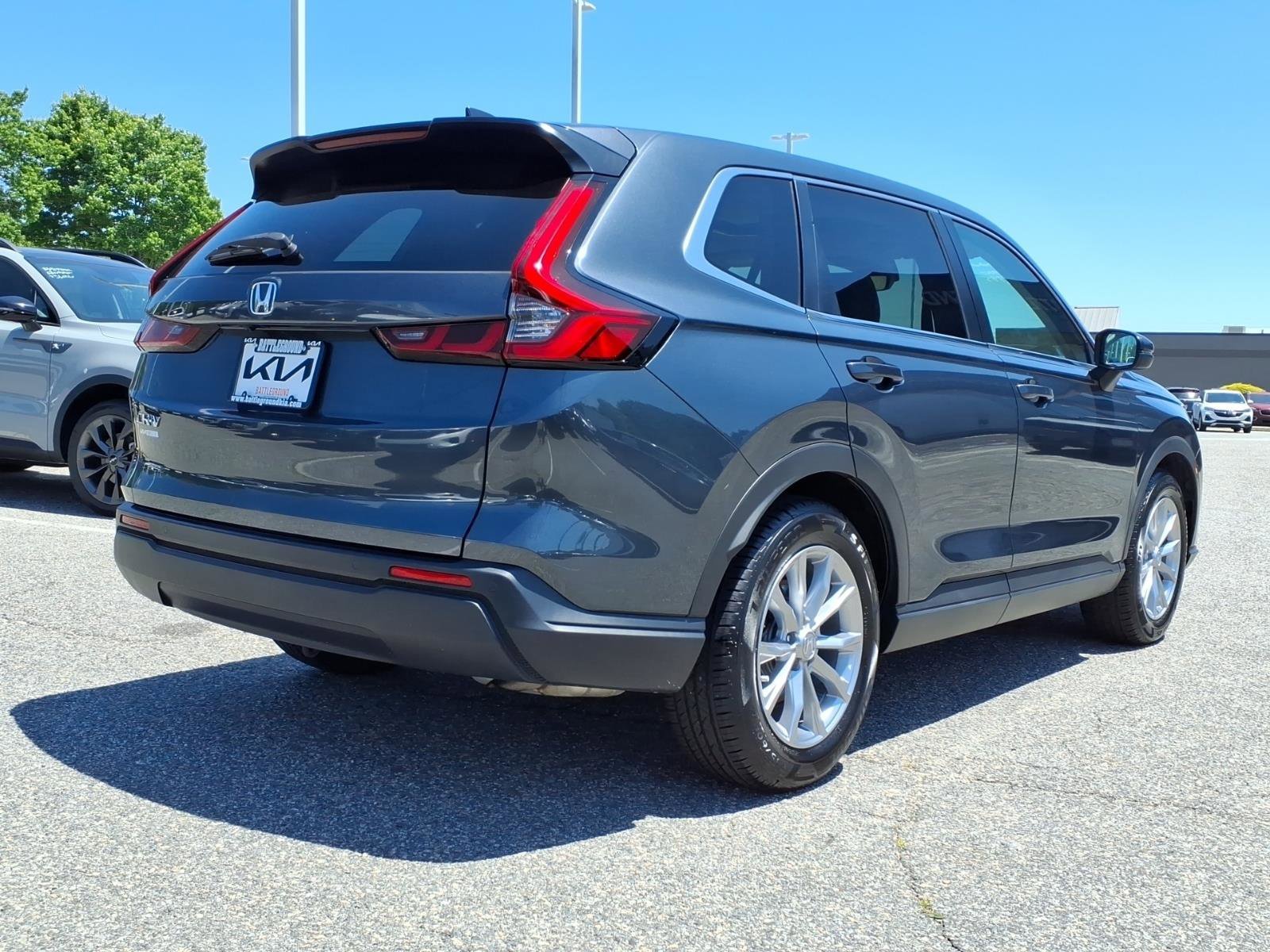 Used 2023 Lunar Silver Metallic Honda EX-L image 24