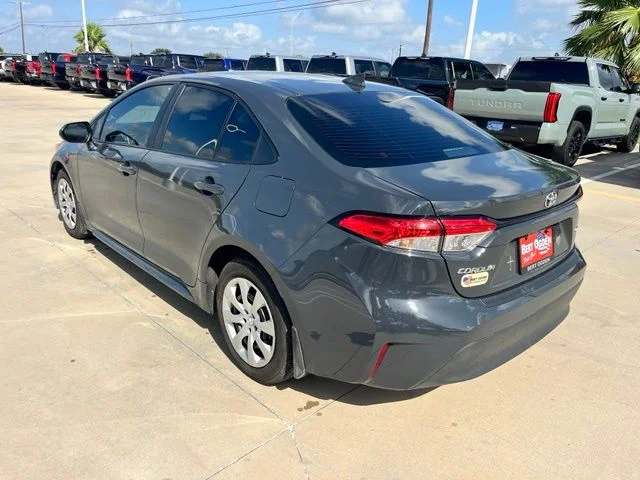 Used 2025  Toyota LE image 6