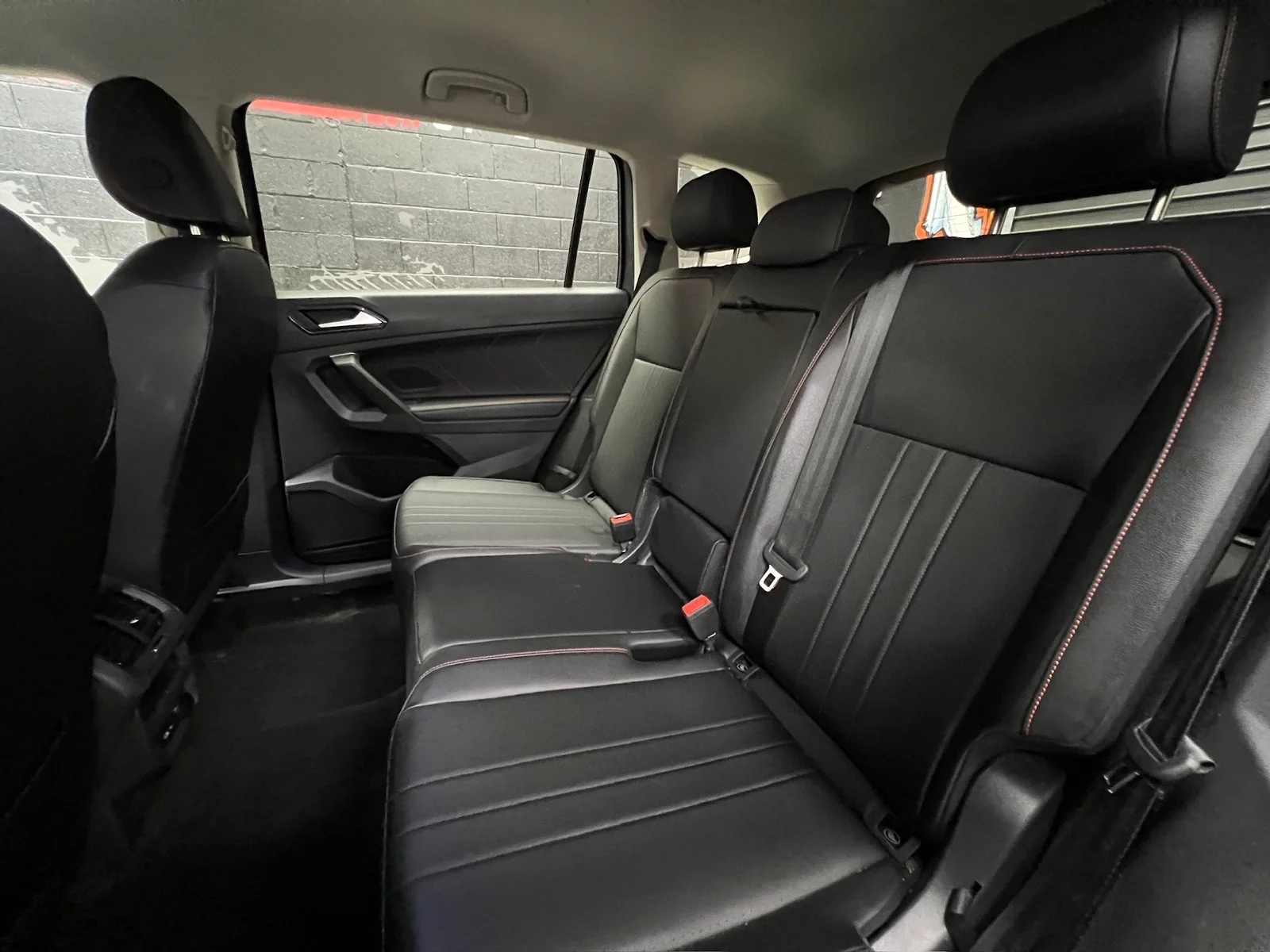 Used 2024 Platinum Gray Metallic (2r2r) Volkswagen Wolfsburg Edition 4Motion image 24