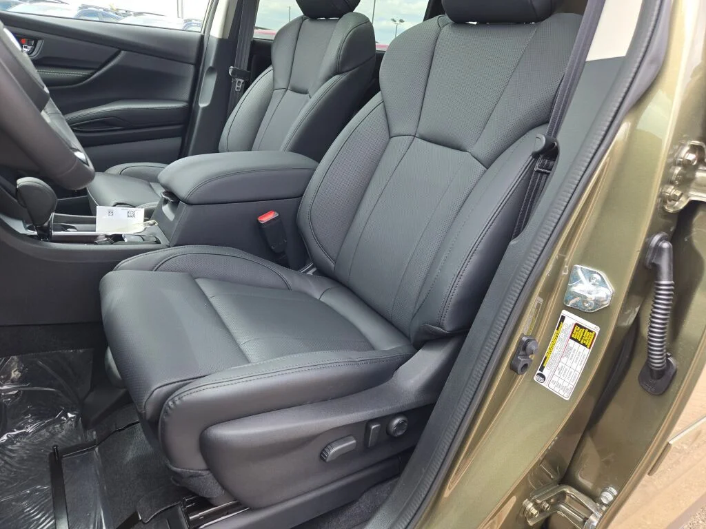 New 2026 AUTUMN GREEN METALLIC Subaru Onyx Edition Touring 7-Passenger image 25