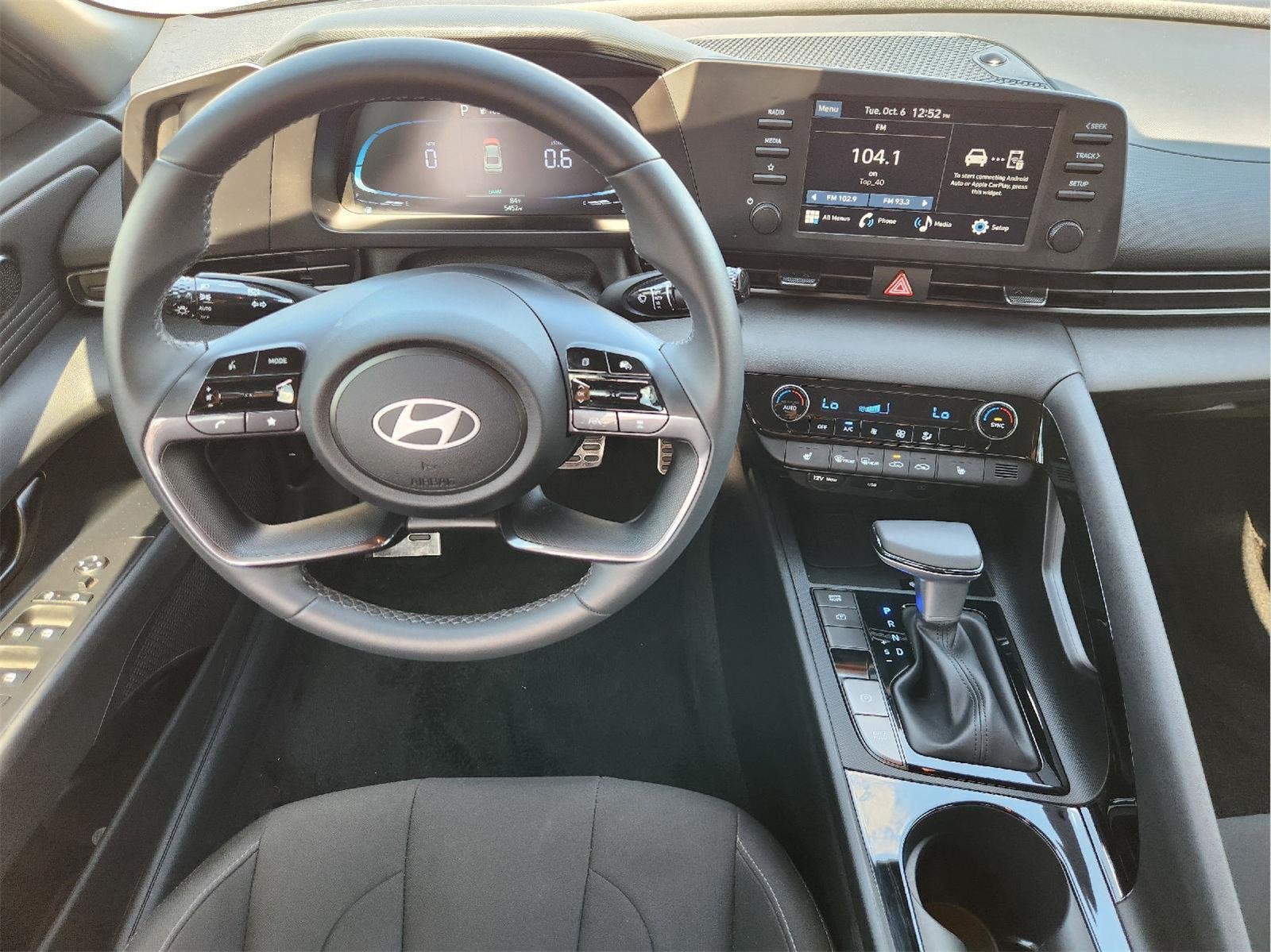 2026 Hyundai Elantra SEL - Photo 27