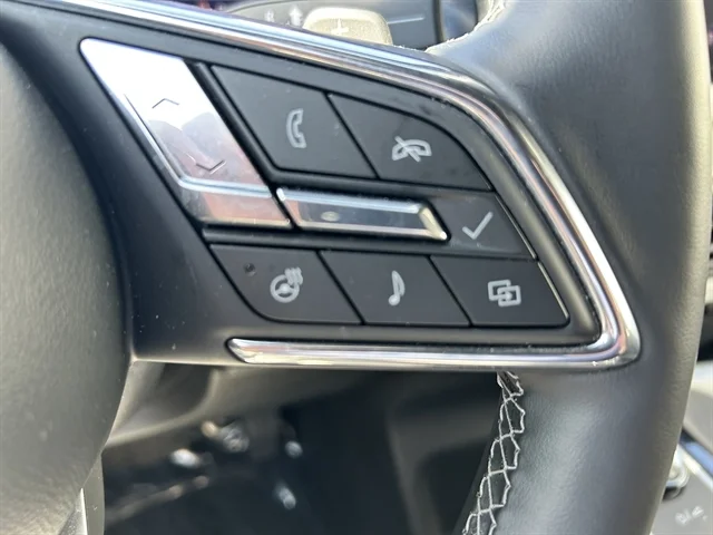Used 2025 GRAY BUICK Preferred image 32