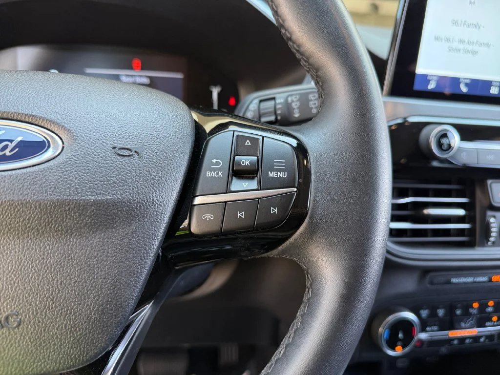 Used 2024 Gray Ford Active image 25