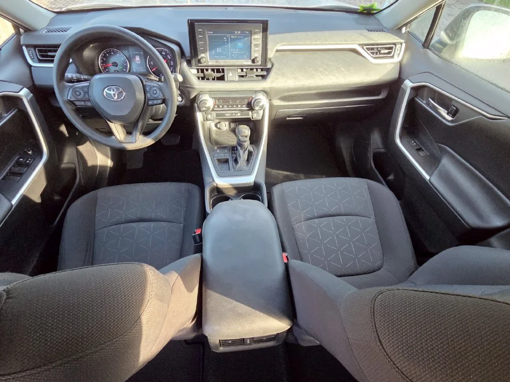 Certified Used 2021 Silver Toyota XLE image 4