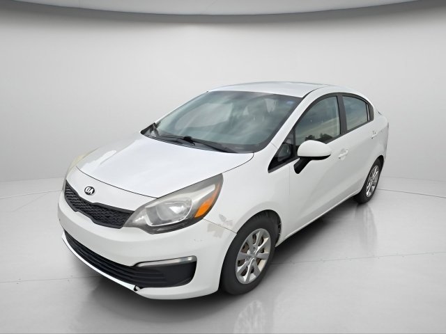 Used 2017 Clear White Kia LX image 2