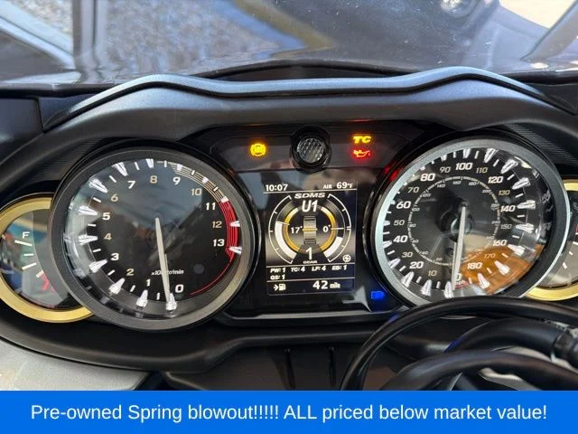 Used 2025 Silver Suzuki R image 26