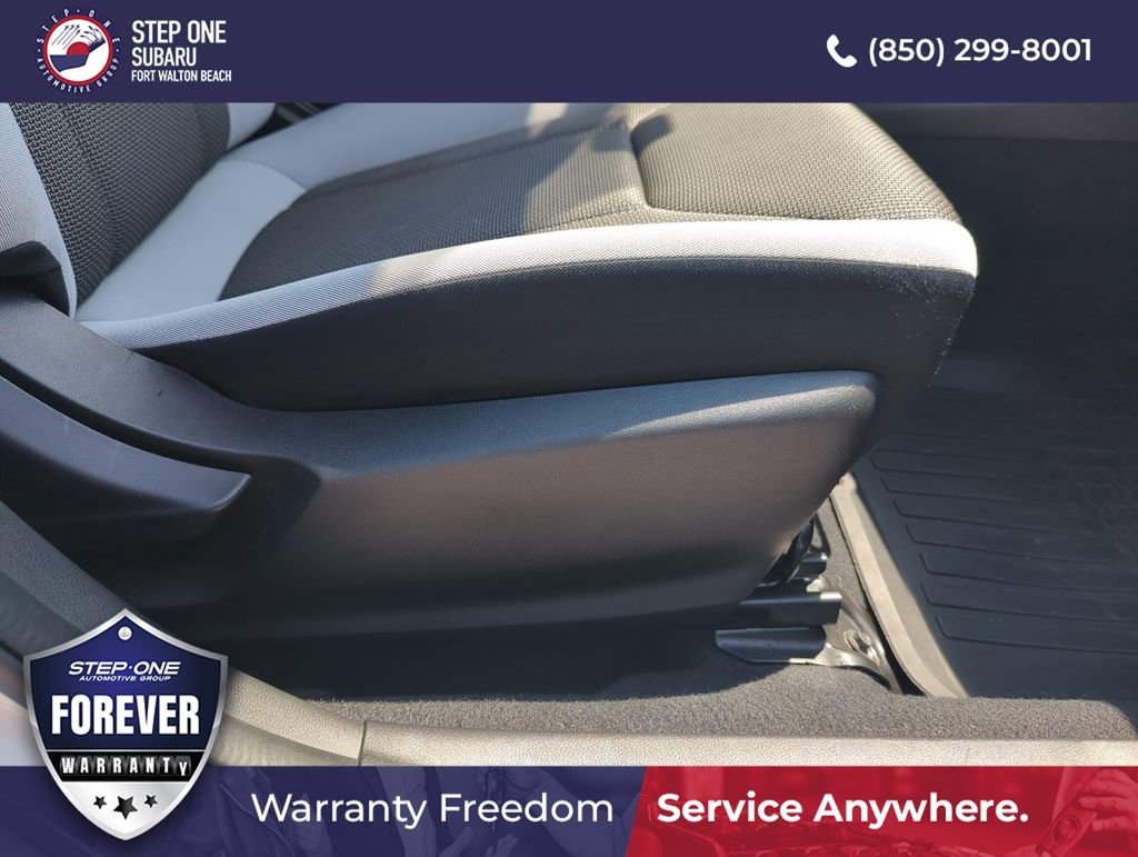 Used 2019 White Subaru 2.0i image 36