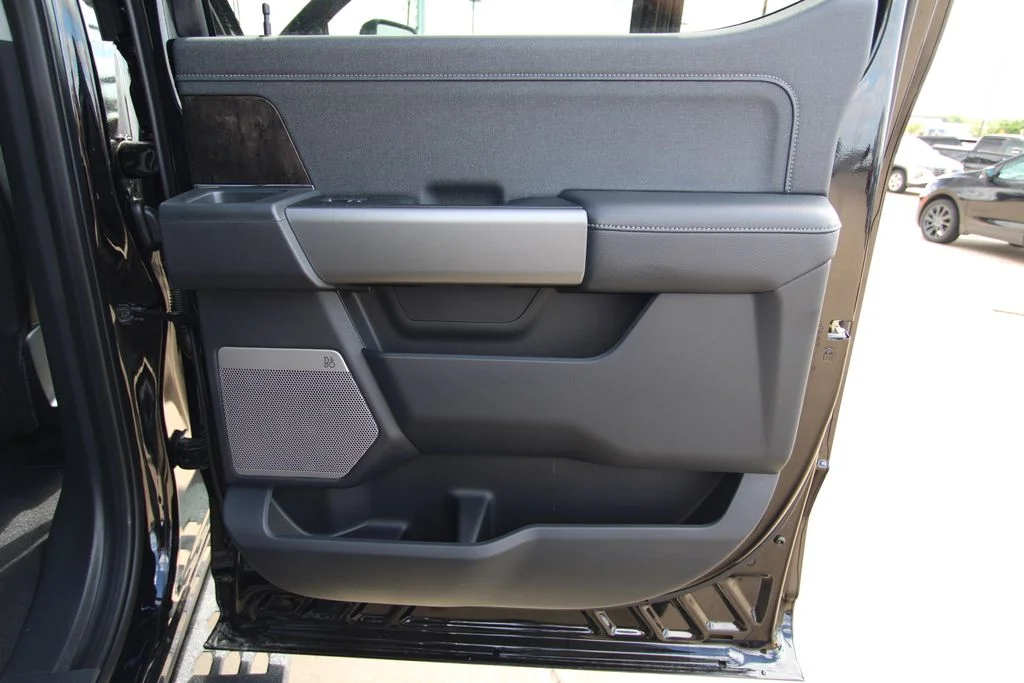 New 2026 Agate Black Metallic Ford F-350® Lariat® image 86