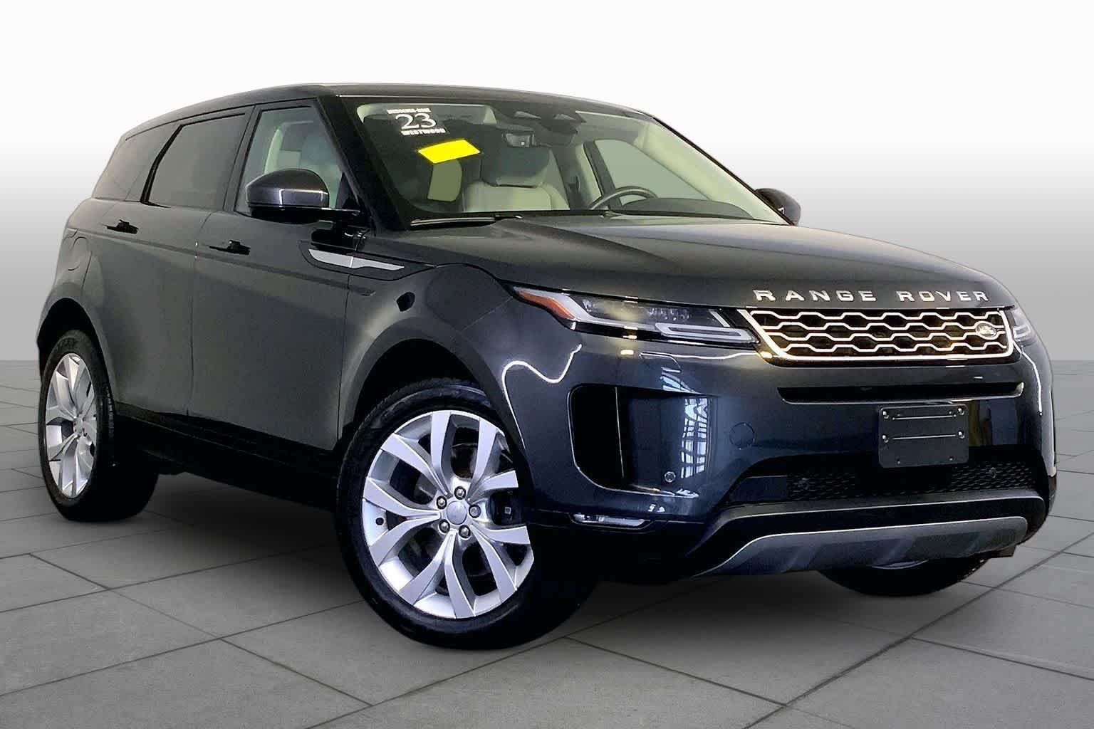 Used 2023 Carpathian Grey Premium Metallic Land Rover SE image 3