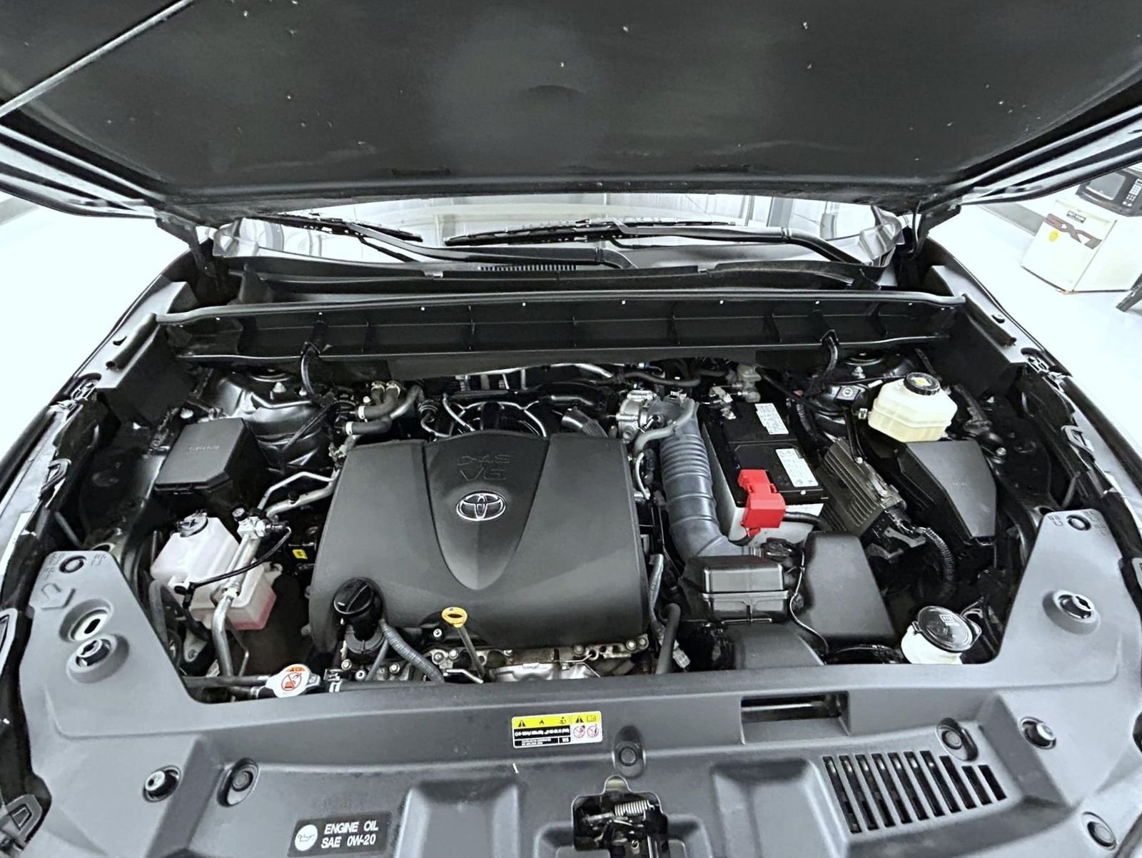Used 2022 Gray Toyota L image 27