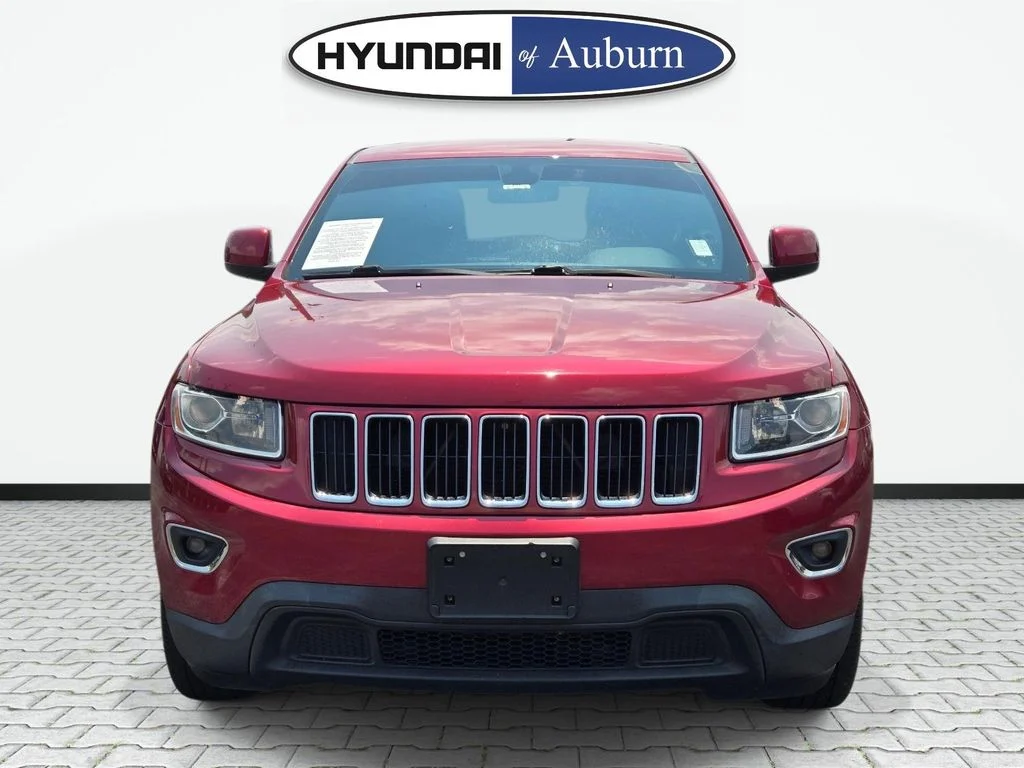 Used 2014 Red Jeep Laredo image 12