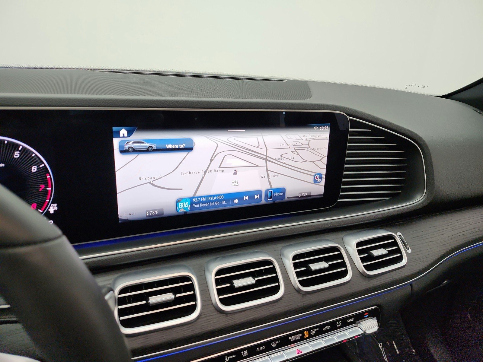 Used 2025 MANUFAKTUR Alpine Grey Mercedes-Benz GLE 450 4MATIC® SUV image 14