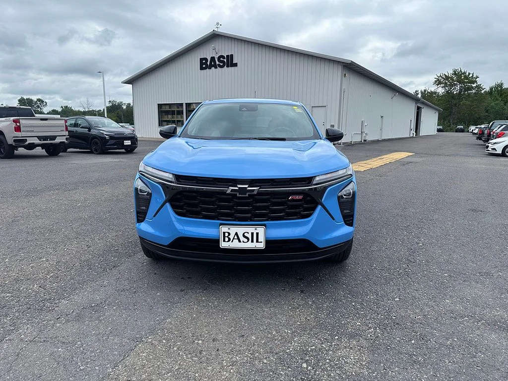 Used 2024 Blue Chevrolet 1RS image 9