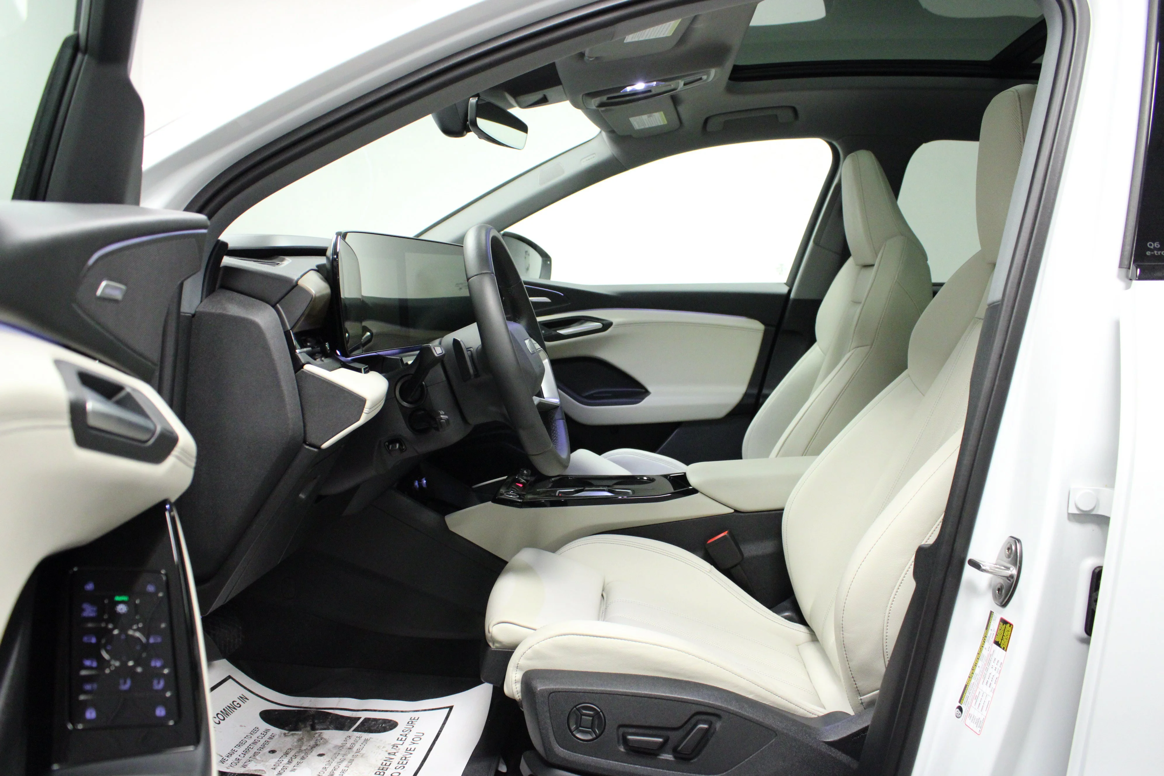 Used 2025 Glacier White Metallic Audi Premium Plus image 12