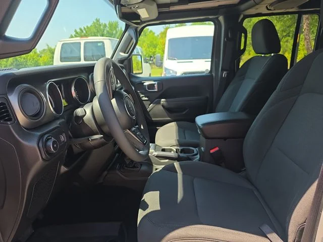 Used 2023 Gray Jeep Sport S image 15
