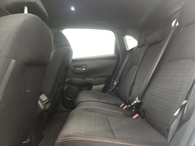 Used 2024  Honda Sport image 12