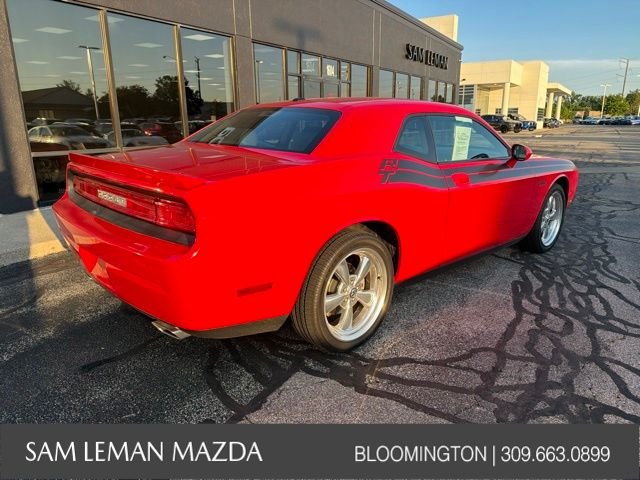 Used 2010 Red Dodge R/T image 11
