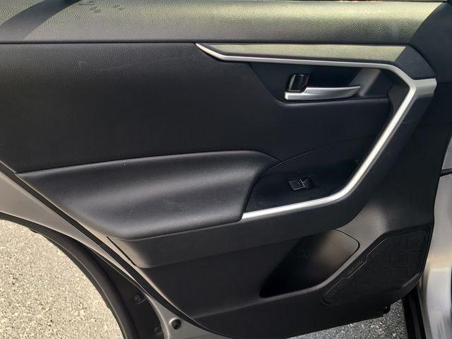 Used 2025 Silver Toyota XLE image 10