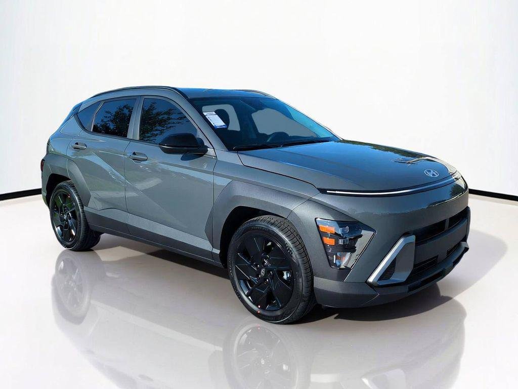 New 2027 Gray Hyundai SEL Sport FWD image 2