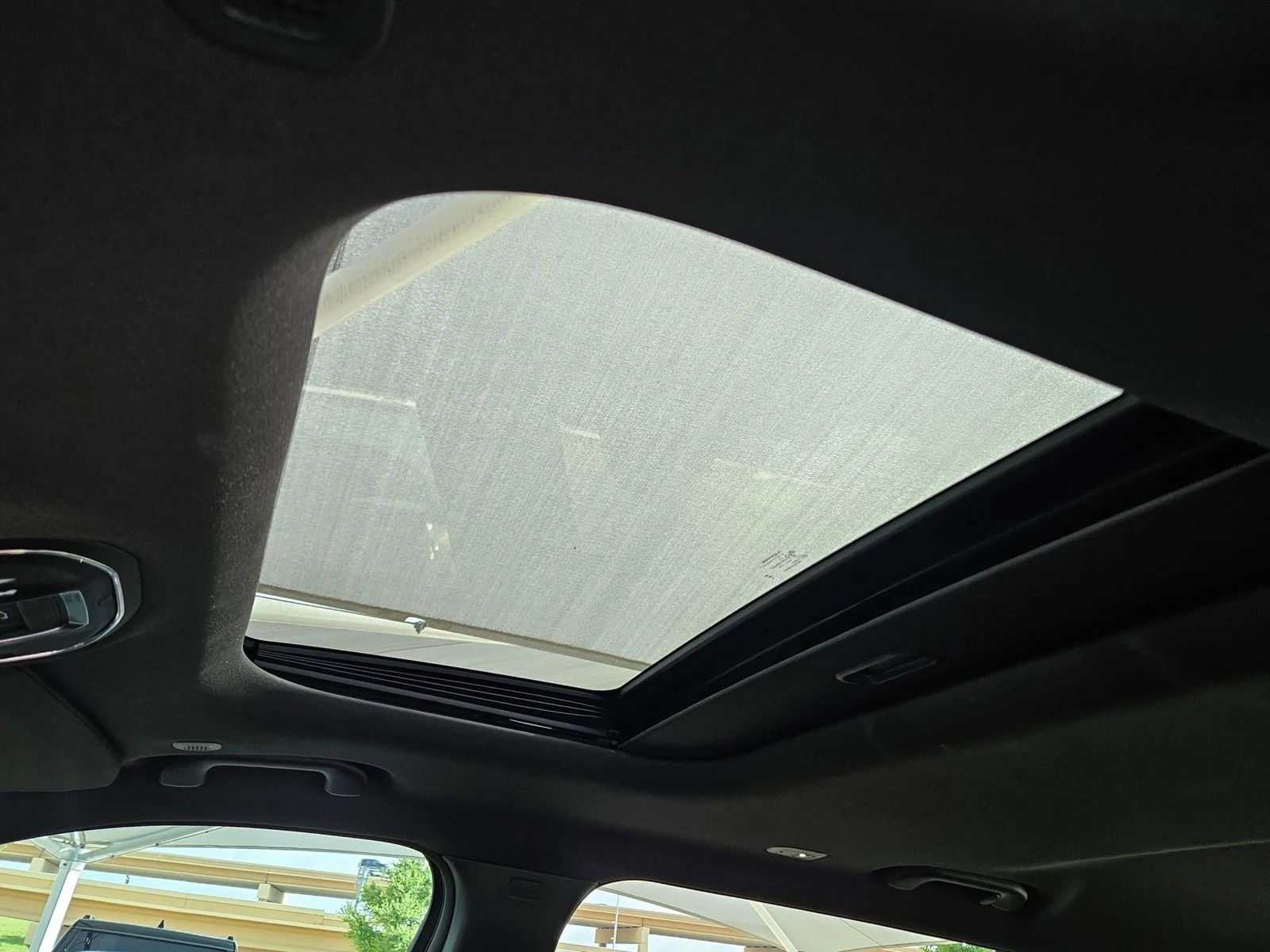 Used 2025 Silver Zynith Jeep Altitude X image 19