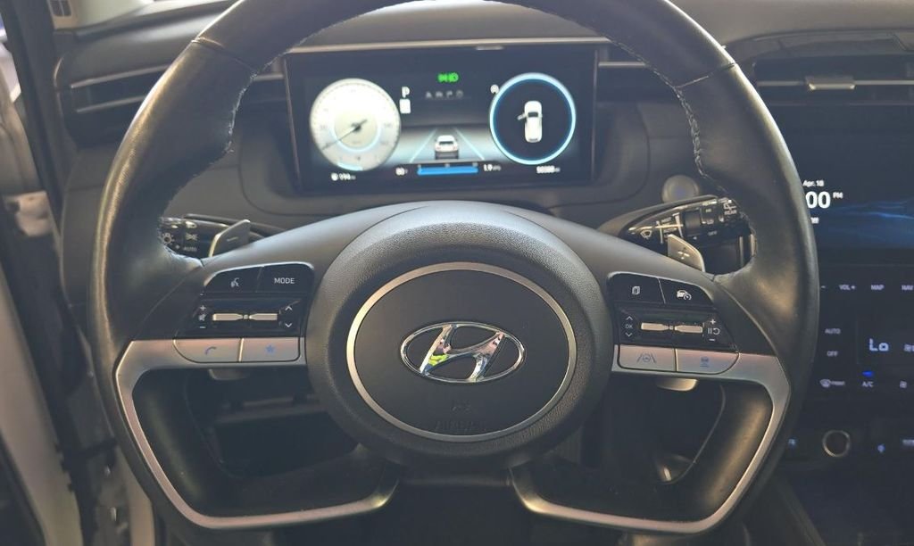 Used 2022 Gray Hyundai Limited image 9