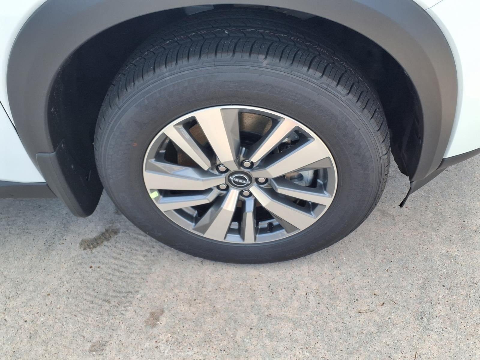 2026 Nissan Pathfinder SL White at Robbins Nissan