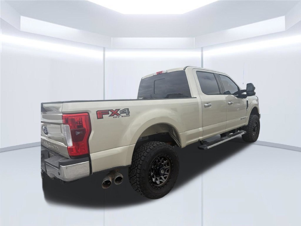 Used 2017 Gold Ford Lariat image 8