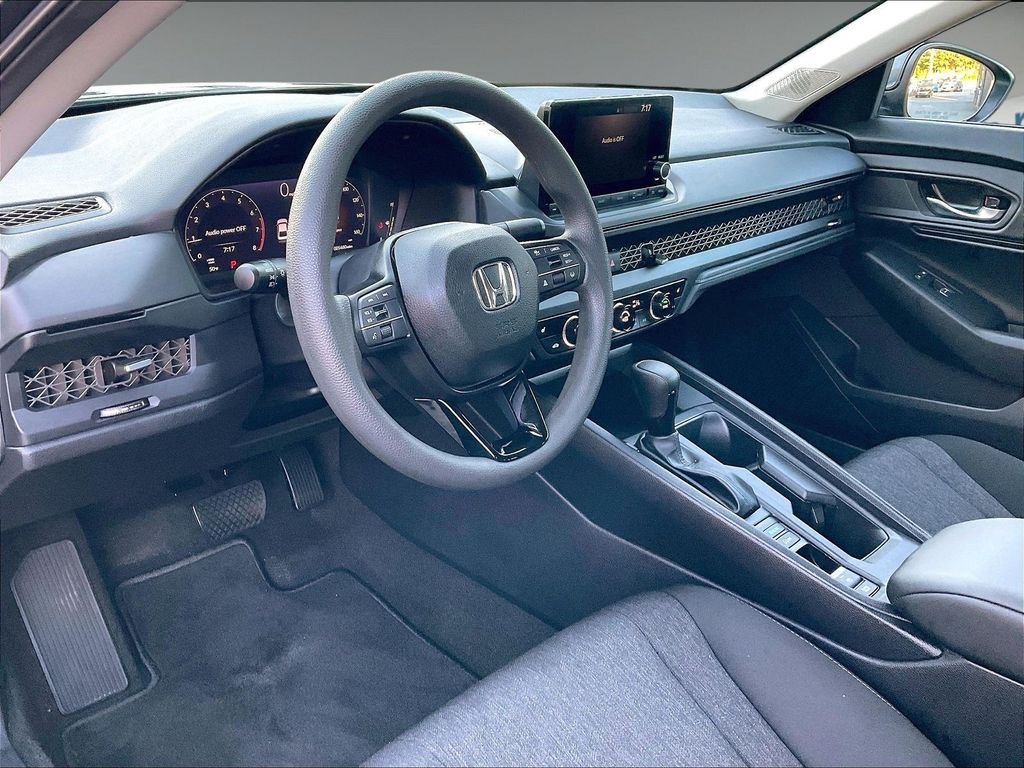 Used 2024 Gray Honda EX image 8