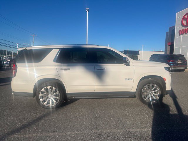 Used 2022 White Chevrolet Premier image 2