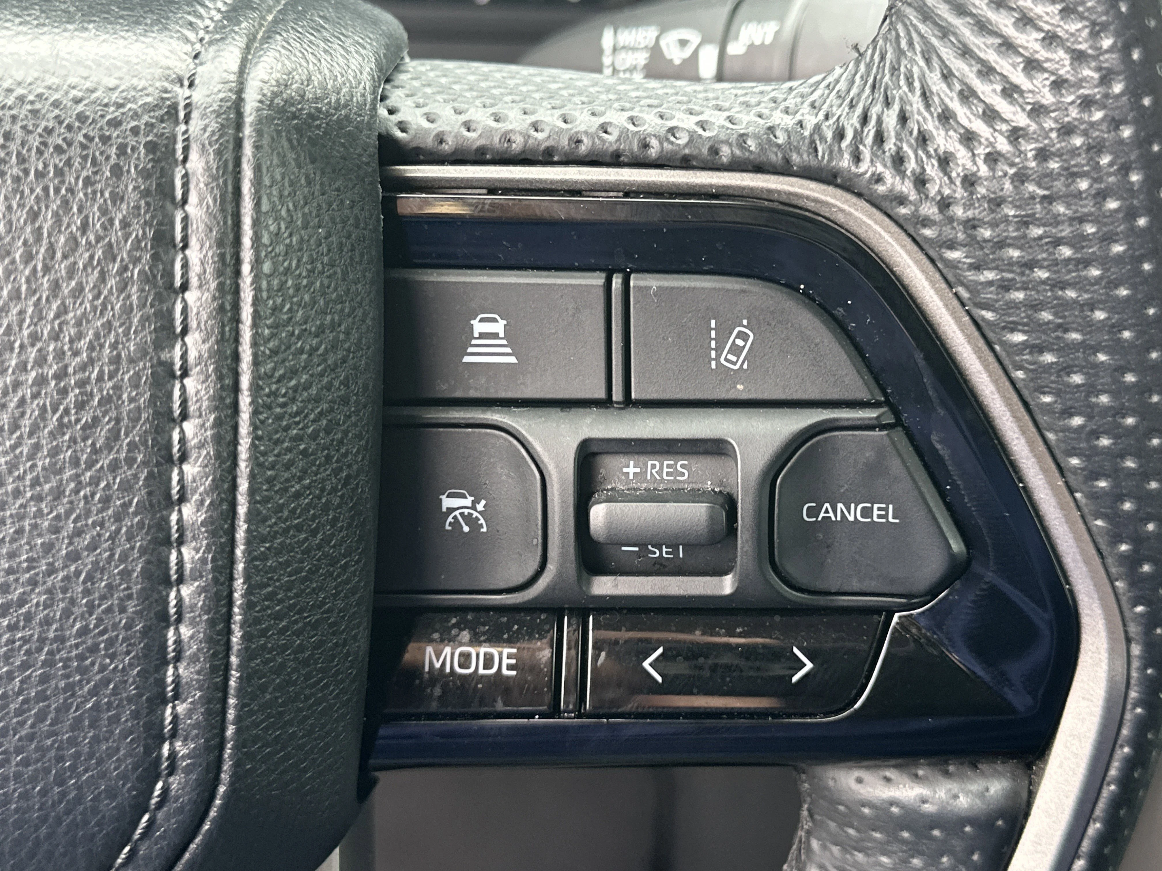 Used 2024 Ice Cap Toyota SR5 image 25