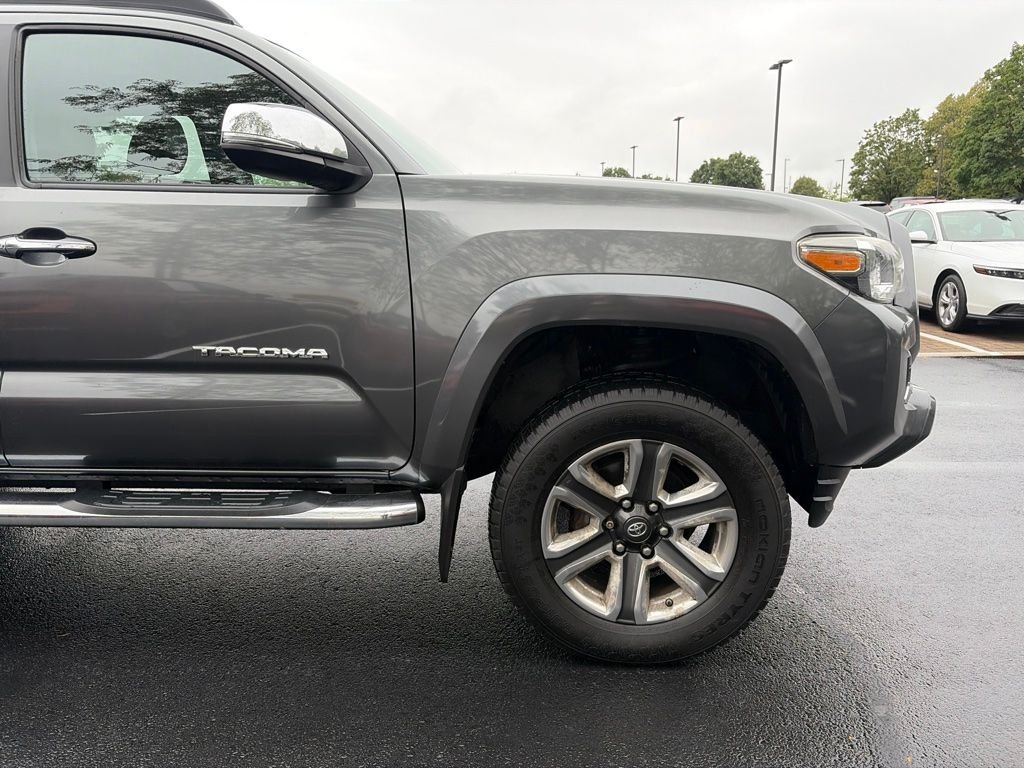Used 2016 Magnetic Gray Metallic Toyota Limited image 4